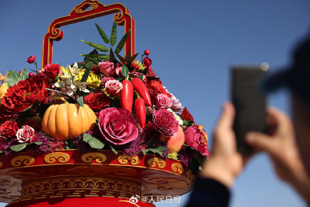 今年国庆大花篮的寓意