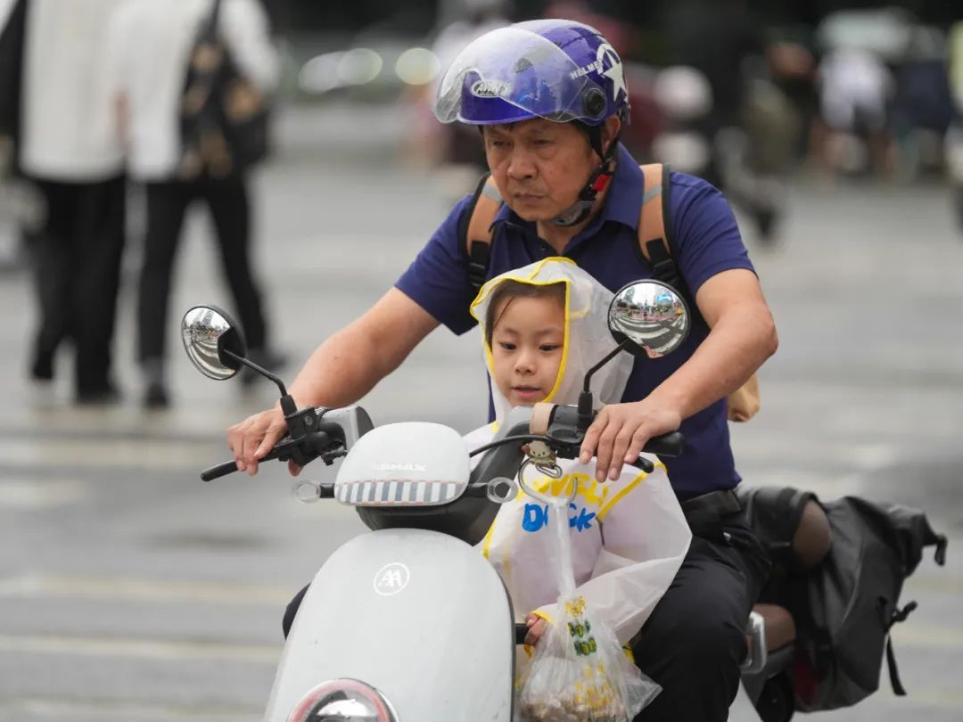 20.8℃,广州气温创下半年新低!短袖先别收,接下来天气…… 20.8℃,广州气温创下半年新低!短袖先别收,接下来天气……