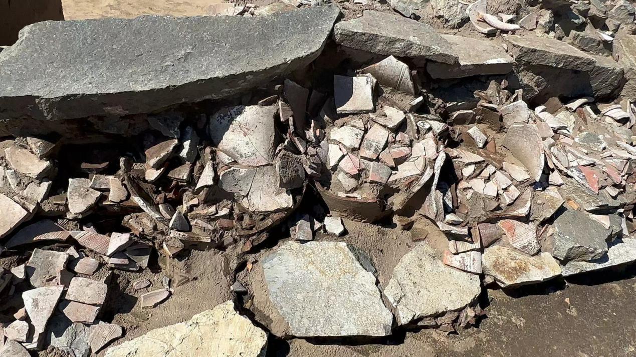 元宝山红山文化积石冢,考古新发现! 元宝山红山文化积石冢,考古新发现!