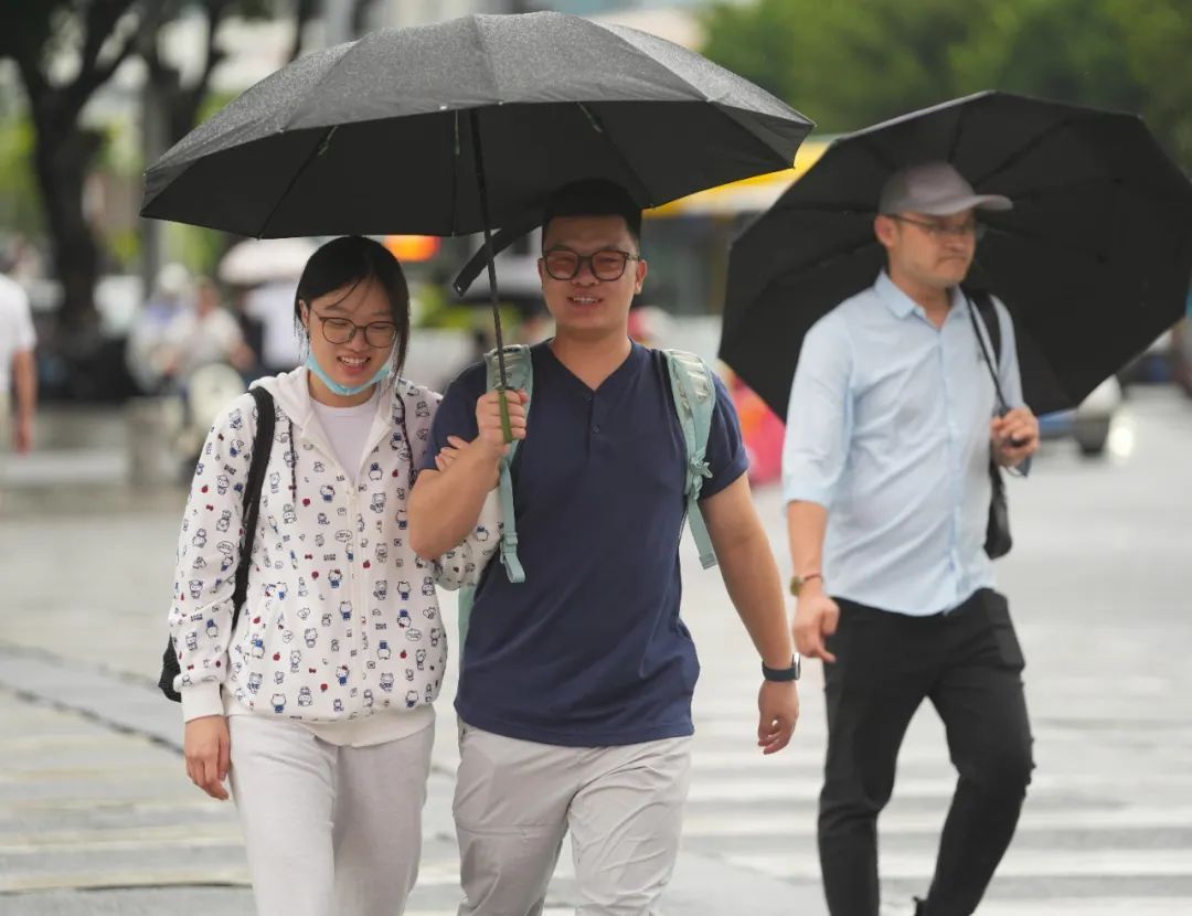 20.8℃,广州气温创下半年新低!短袖先别收,接下来天气…… 20.8℃,广州气温创下半年新低!短袖先别收,接下来天气……