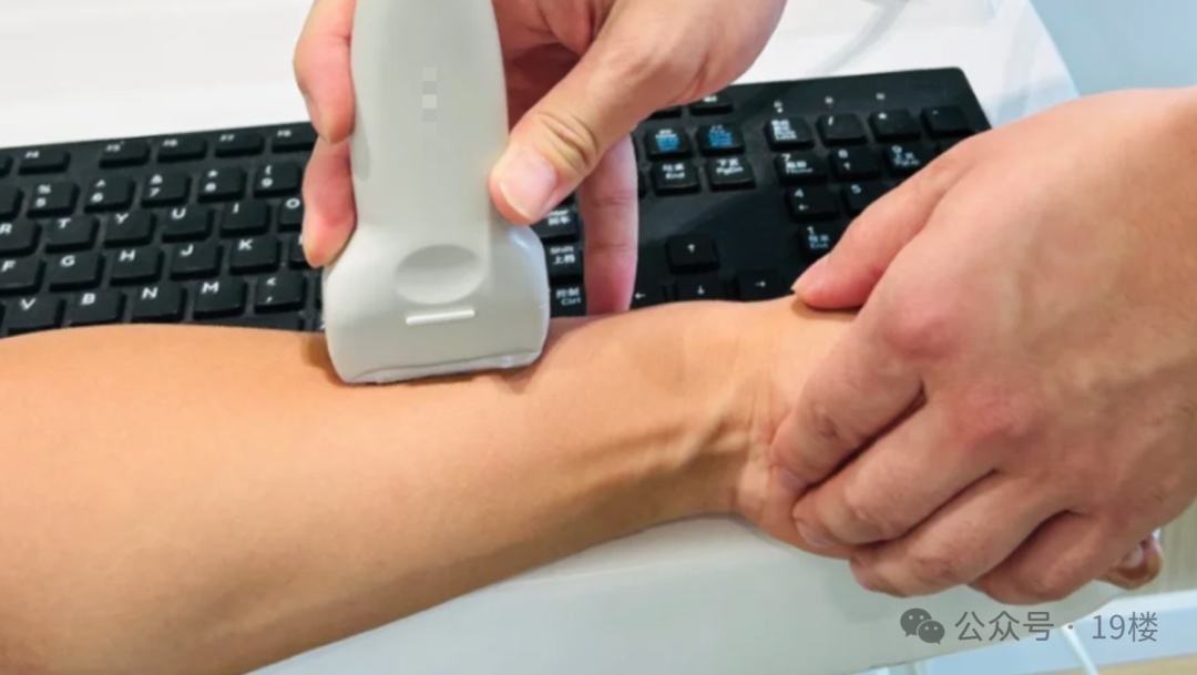 毫无征兆,突然发生!姑娘崩溃,“我怎么会得这个病” 毫无征兆,突然发生!姑娘崩溃,“我怎么会得这个病”