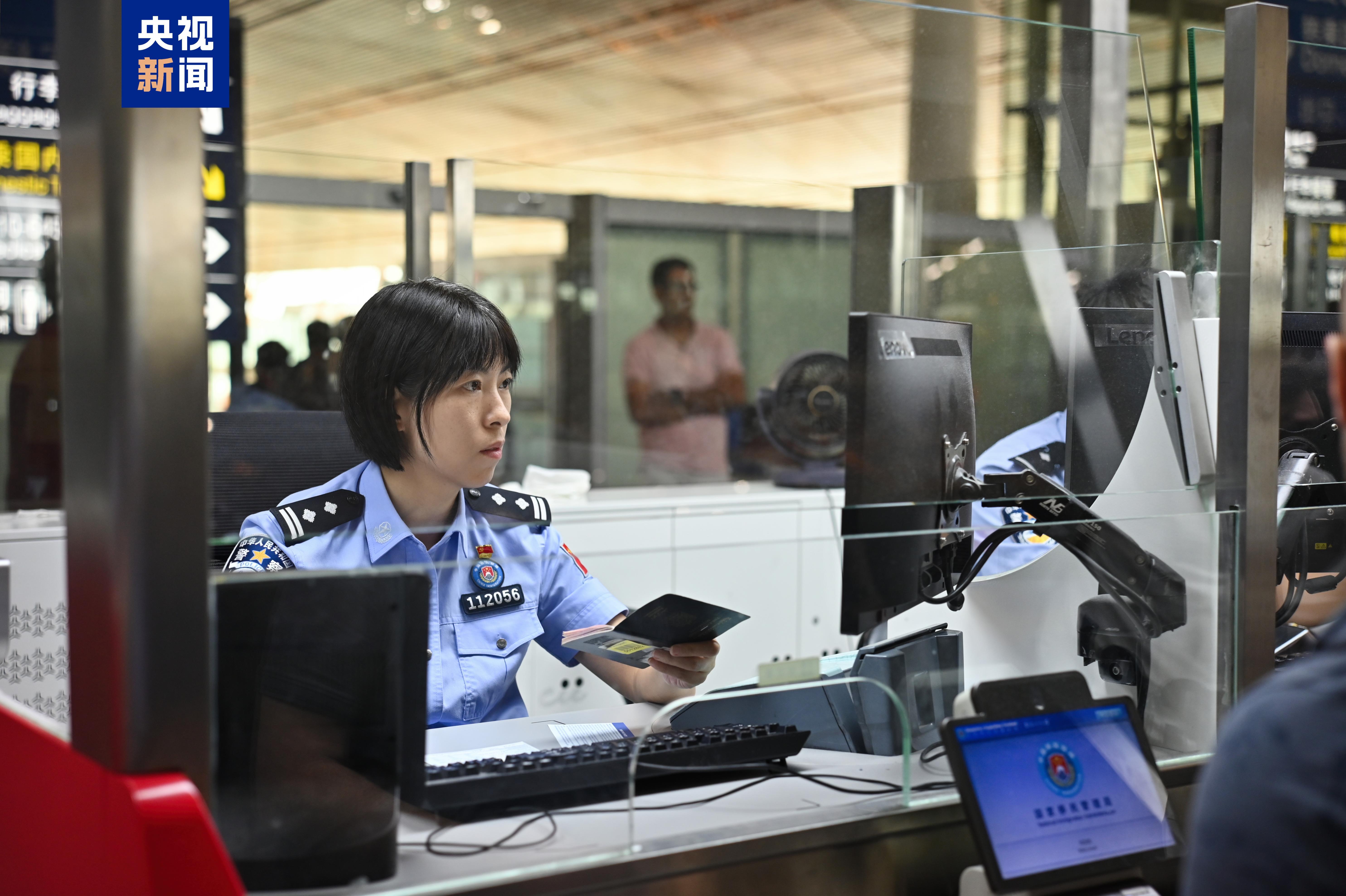 超去年总量!今年首都国际机场口岸出入境人员量破千万人次 超去年总量!今年首都国际机场口岸出入境人员量破千万人次