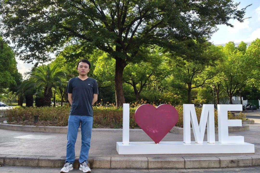 关注 | 上海交大同套间宿舍4名博士,毕业去向被网友点赞! 关注 | 上海交大同套间宿舍4名博士,毕业去向被网友点赞!