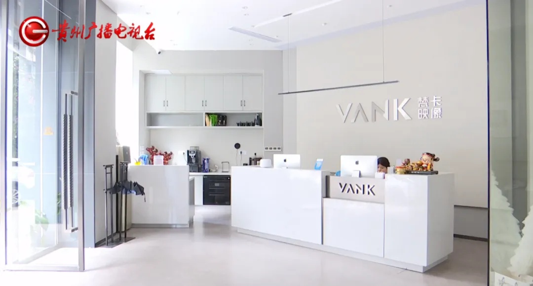 物业代收电费，10年竟多出39万？！婚纱店老板维权却被拉电闸，更气的是……