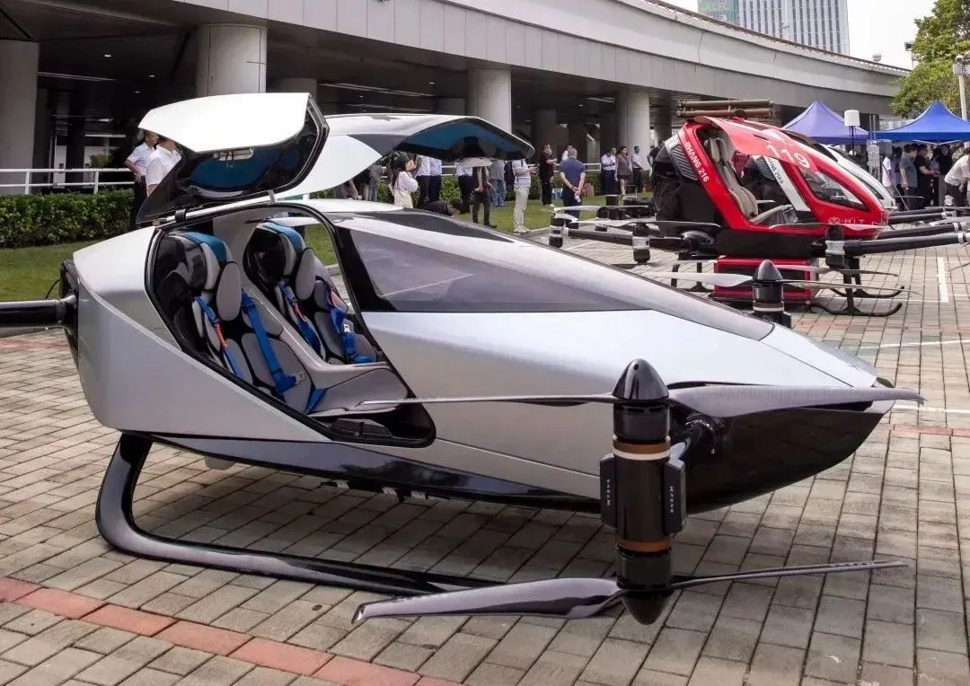 新增低空飞行通道，广州→香港40分钟可达