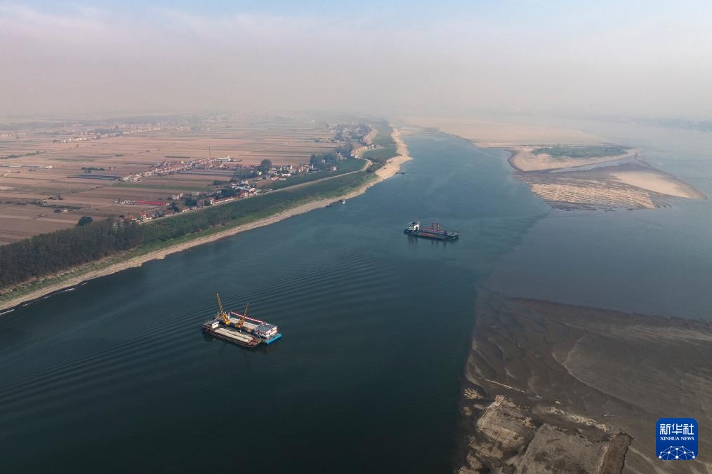 长江中游荆江河段航道整治二期工程全面开工 长江中游荆江河段航道整治二期工程全面开工