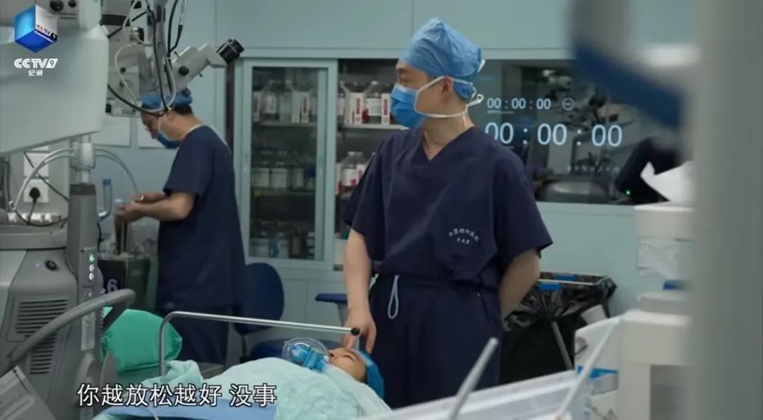 江西籍医生陶勇，又拿起手术刀了！网友：想哭！