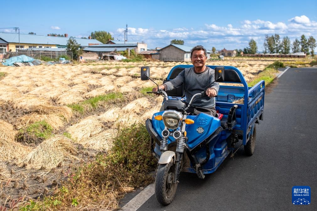 文化中国行&middot;传统村落人文影像志｜黑龙江上官地村——一个建在火山岩上的“稻田村”