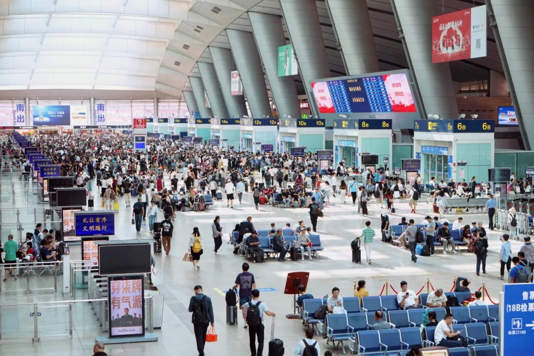 速查!这些方向,还有余票→ 速查!这些方向,还有余票→