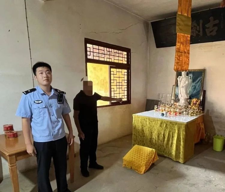 男子为“改运”盗窃寺庙观音像放至家中供奉，被警方抓获