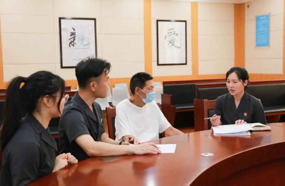 “特困”老人起诉身患癌症的前继子，22年未见是否还存在赡养义务？