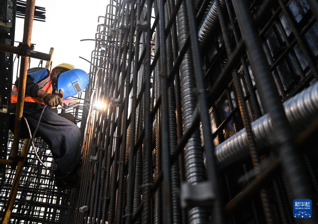 江苏苏州：长湖申线（江苏段）航道整治工程东段项目施工忙