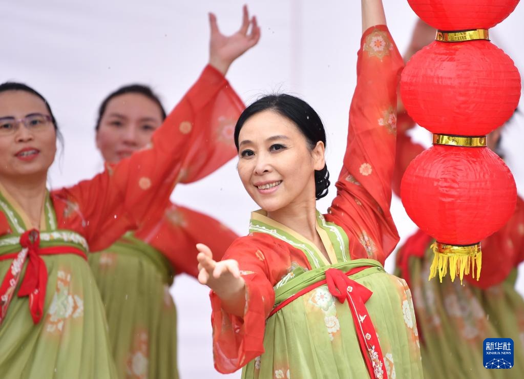 “遇见中国”文化节在瑞士伯尔尼举行