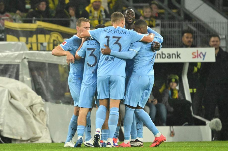 德甲-吉拉西独造3球 多特连追四球4-2波鸿 德甲-吉拉西独造3球 多特连追四球4-2波鸿