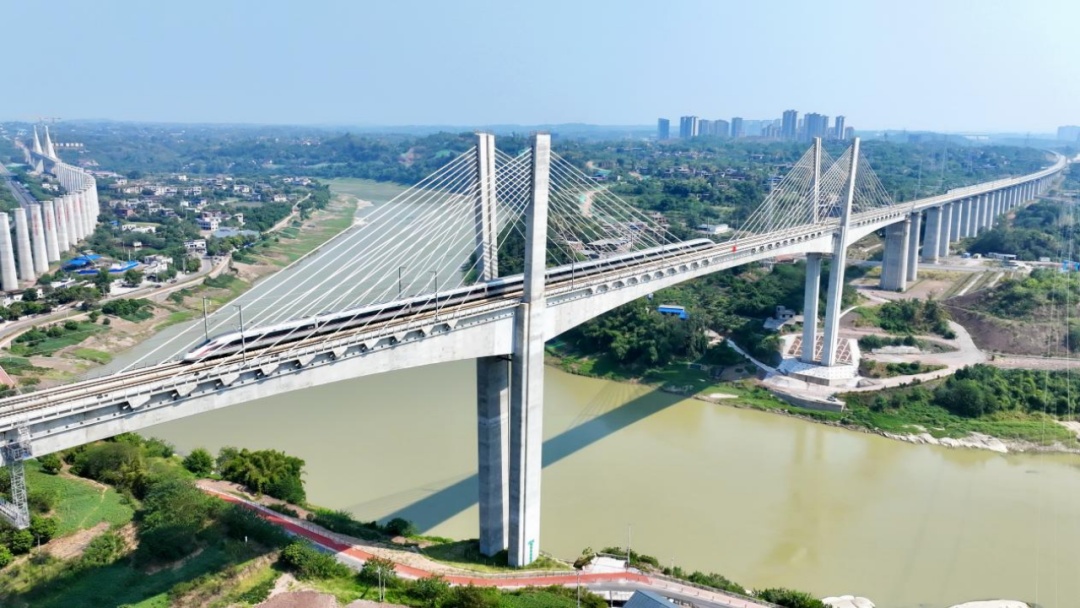 这就“发车”,去看看这条川渝高铁新动脉有啥特点 这就“发车”,去看看这条川渝高铁新动脉有啥特点