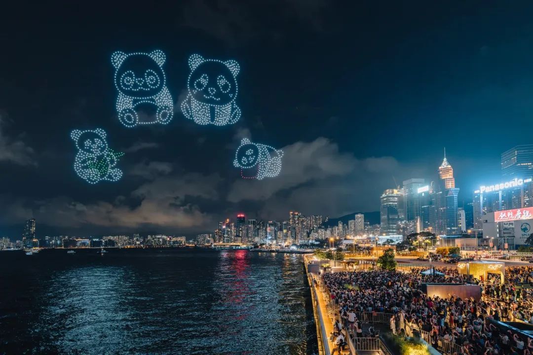 香港、澳门喜迎国庆,满眼都是“中国红” 香港、澳门喜迎国庆,满眼都是“中国红”