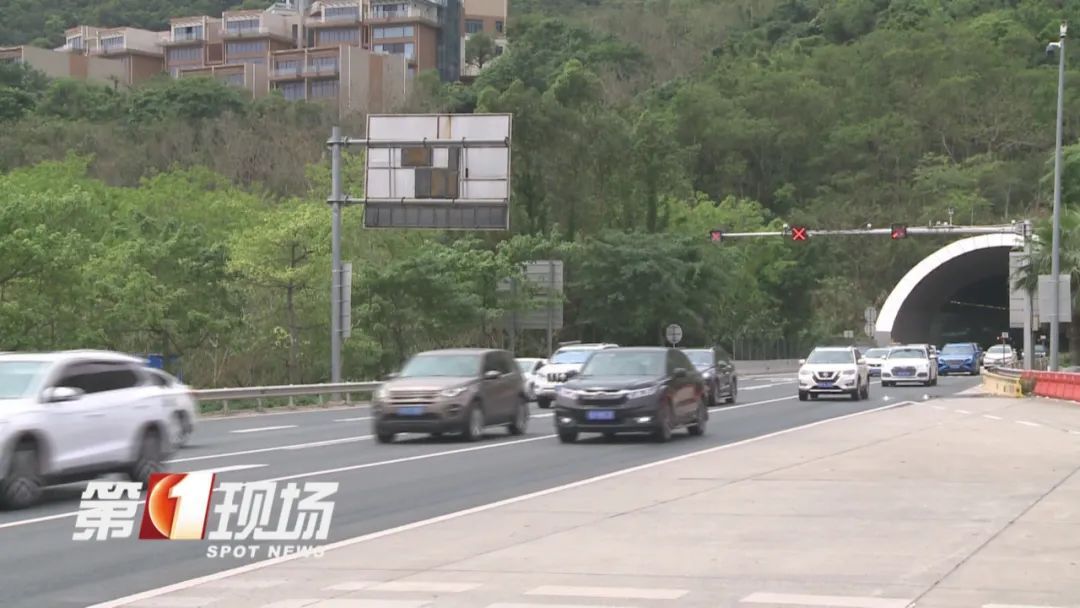 国庆假期高速免费，交通有压力？深圳无人机来护航！