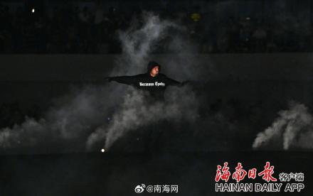 坎耶·维斯特海口二次开唱 坎耶·维斯特海口二次开唱