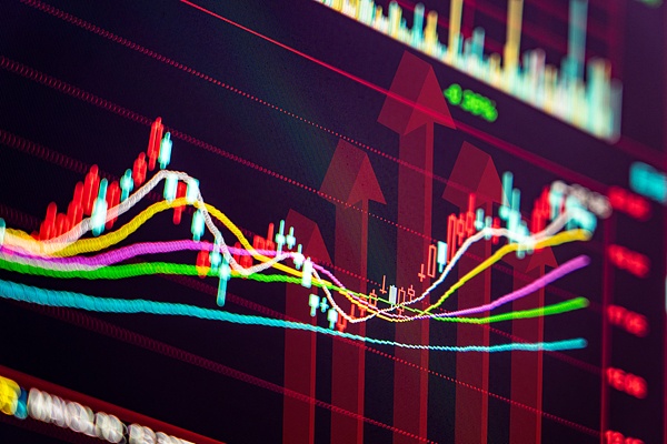 35分钟成交破万亿！A股创纪录，有人一早赚52万，上交所又要全网测试了