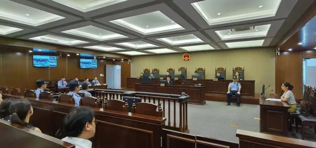 上海首例侵害英雄烈士名誉、荣誉罪案宣判! 上海首例侵害英雄烈士名誉、荣誉罪案宣判!