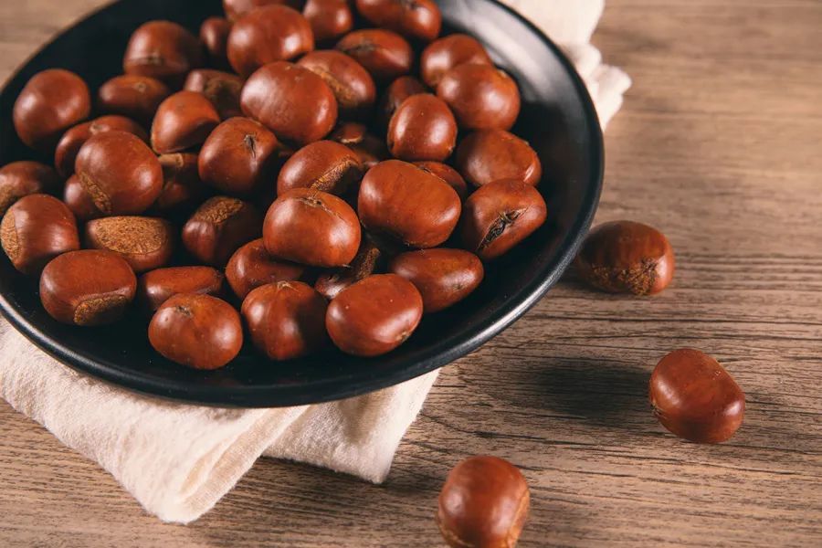 【实用知识】板栗加一物，秋分最补养，体质虚弱的人一定别错过