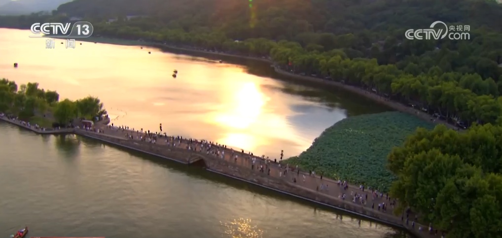 文化中国行 | 西湖：一湖千年 极致的中式美学