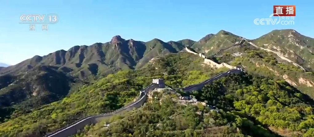 多个景区开启“高峰迎客”模式 各地多措并举推出贴心服务 多个景区开启“高峰迎客”模式 各地多措并举推出贴心服务