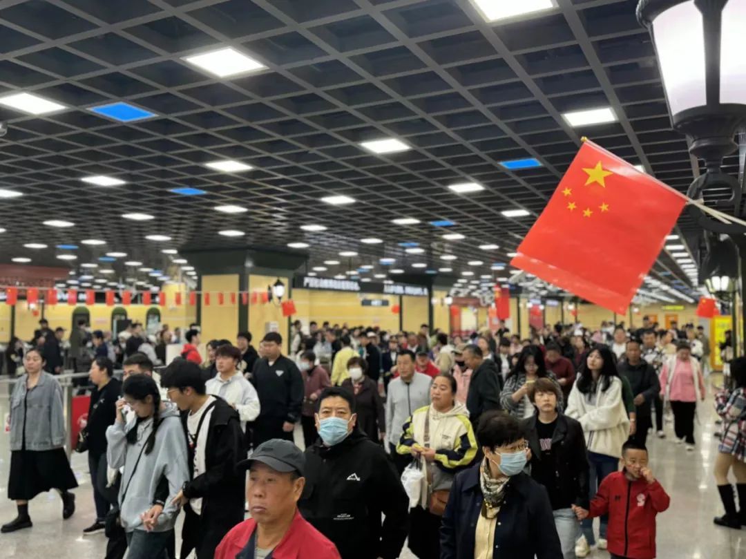 国庆假期首日，预计哈尔滨地铁客流量将达130万人次