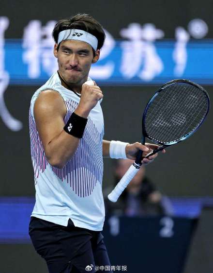 虽败犹荣!布云朝克特“抢七”不敌辛纳 止步中网四强 虽败犹荣!布云朝克特“抢七”不敌辛纳 止步中网四强