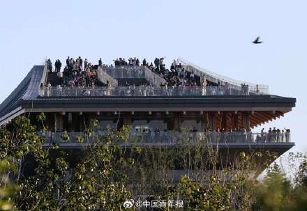 登高望远度国庆假期