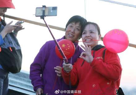 登高望远度国庆假期