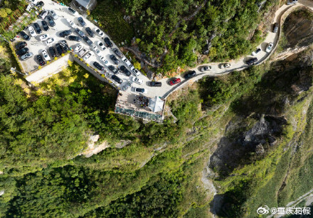 中国最美挂壁公路兰英天路火了 中国最美挂壁公路兰英天路火了