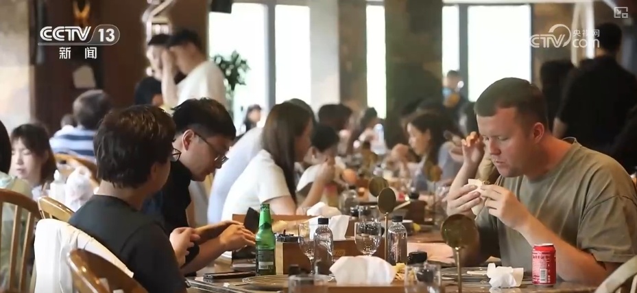 活力中国，买买买！“进货式”购物旅游 消费市场活力足