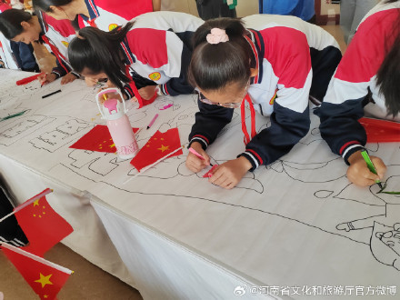 濮阳博物馆国庆夜游点亮夜文化 濮阳博物馆国庆夜游点亮夜文化