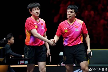 国乒锁定中国大满贯男双冠军，王楚钦梁靖崑3比0勒布伦兄弟