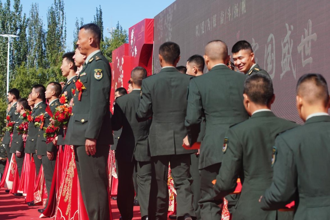 恭喜!他们结婚了 恭喜!他们结婚了