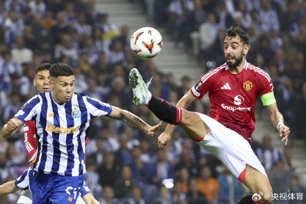 马奎尔补时救主 曼联3-3逼平波尔图