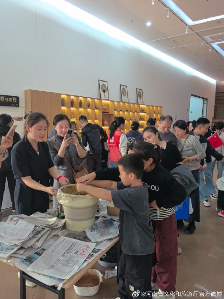 濮阳博物馆国庆夜游点亮夜文化 濮阳博物馆国庆夜游点亮夜文化