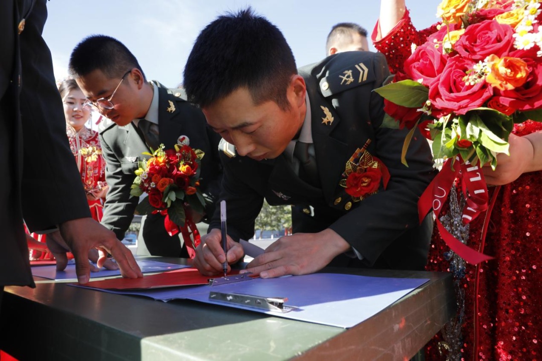 恭喜!他们结婚了 恭喜!他们结婚了