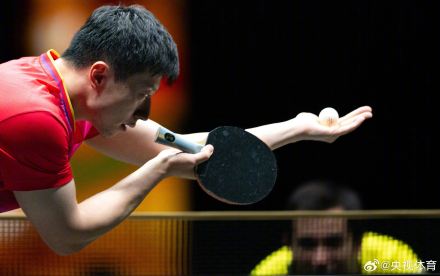 轻松取胜！马龙4-0雨果·卡尔德拉诺挺进男单四强