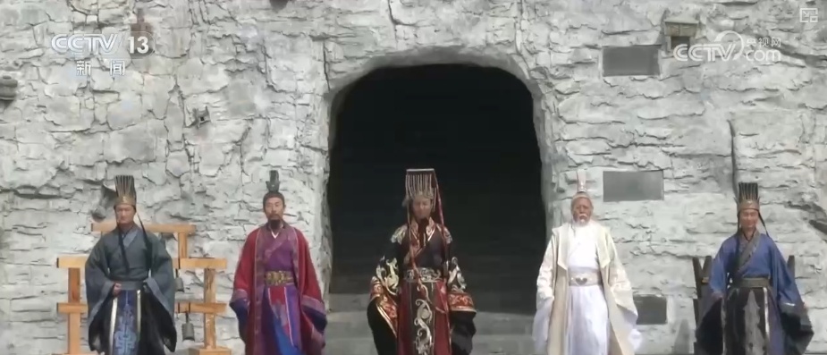 文化服饰秀、“非遗+生活”“生态+研学”激活假日文旅消费新活力 文化服饰秀、“非遗+生活”“生态+研学”激活假日文旅消费新活力