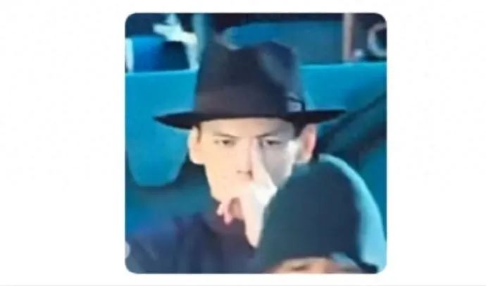 上映16天仅百万票房!向佐新片中频繁摸鼻梁动作被网友吐槽,本人回应 上映16天仅百万票房!向佐新片中频繁摸鼻梁动作被网友吐槽,本人回应