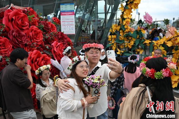 昆明斗南花市国庆假期人气旺