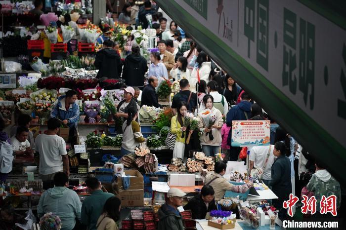 昆明斗南花市国庆假期人气旺