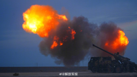 一键转存!看炮弹出膛热血瞬间 一键转存!看炮弹出膛热血瞬间