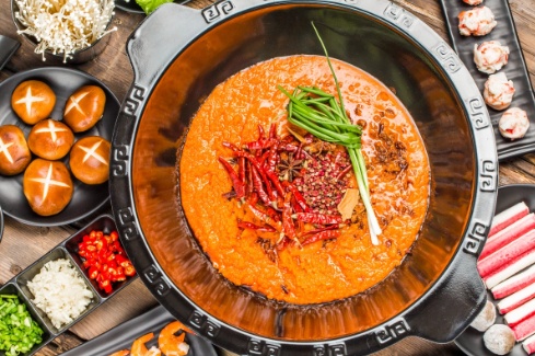 假期学会吃大餐的两个小技巧，减轻血管、肠道负担