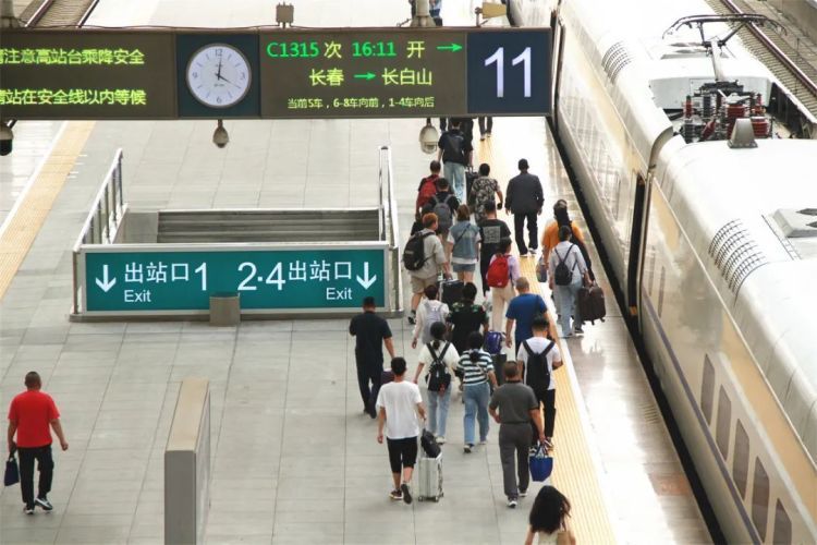 实用！坐火车不小心上错了该咋办？这份出行攻略快收好