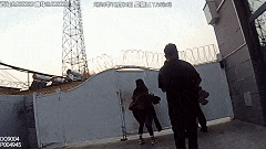 小孩火车上玩耍夹断手指，乘警“狂飙”3分45秒紧急送医！