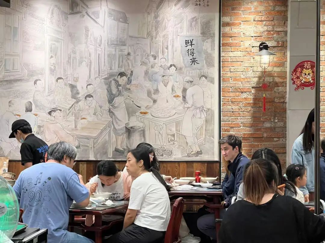 从开门排排排排到闭店！沪上知名女演员“火遍全国”的这口，上海人秒懂