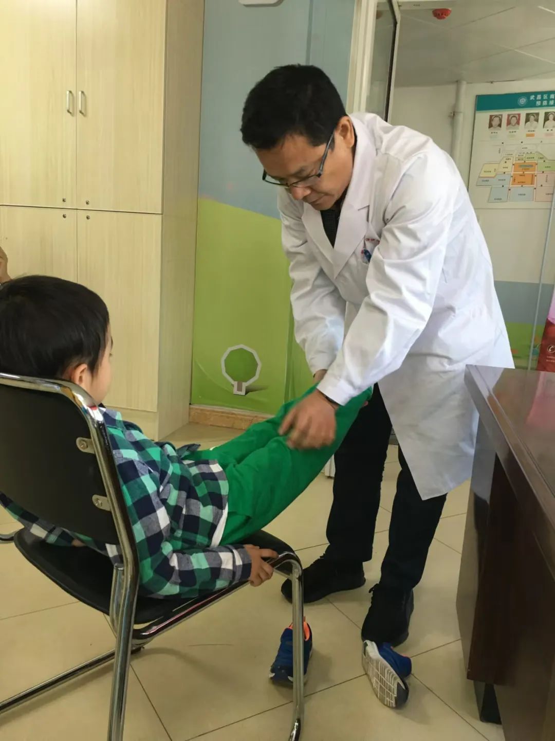 走点远路就脚累,可能是这种问题!快速自测→ 走点远路就脚累,可能是这种问题!快速自测→